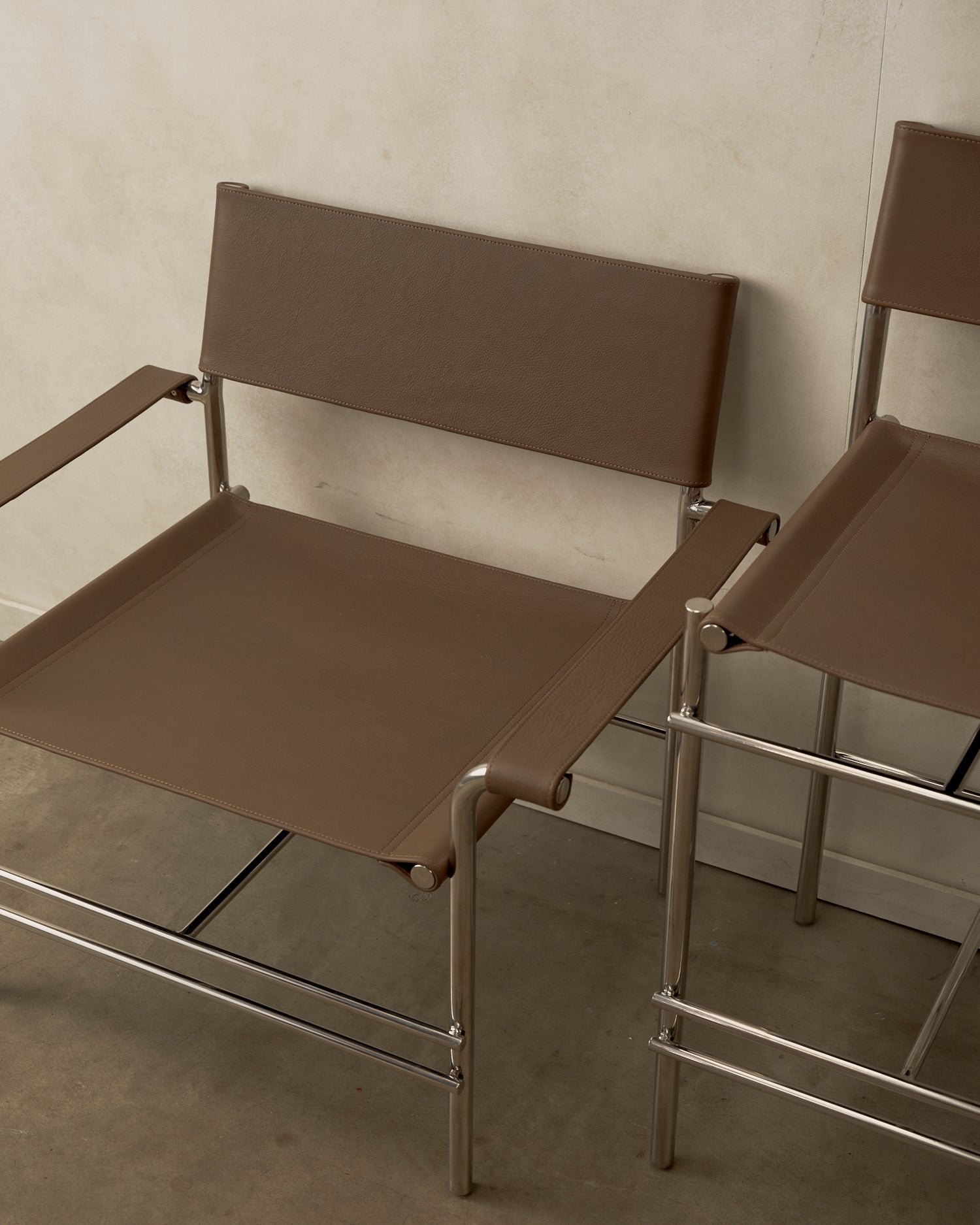 Chester Armchair | Taupe