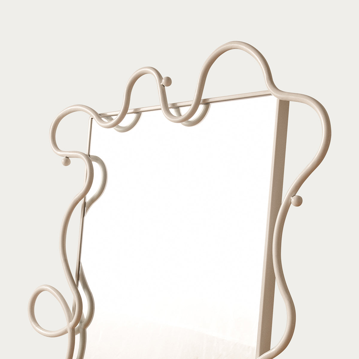 Linea Floor Mirror