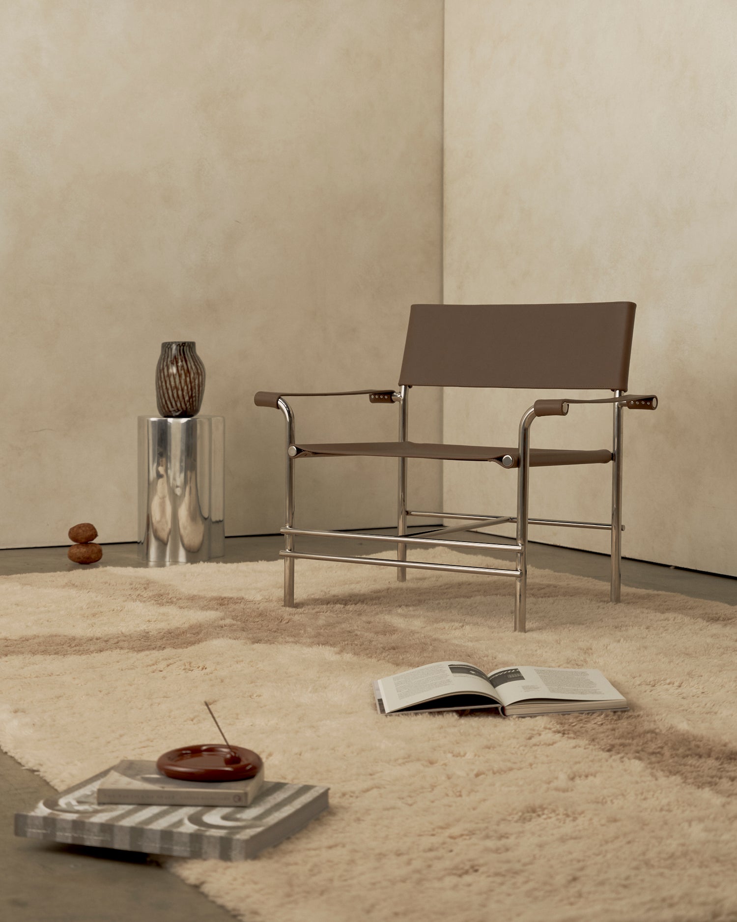 Chester Armchair | Taupe