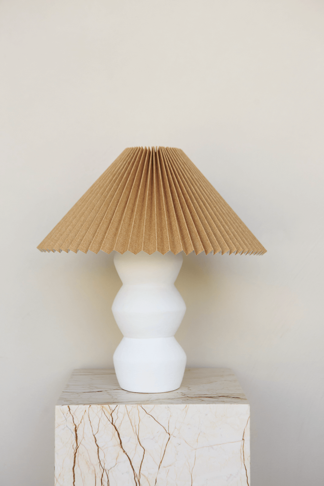 Leo Lamp White