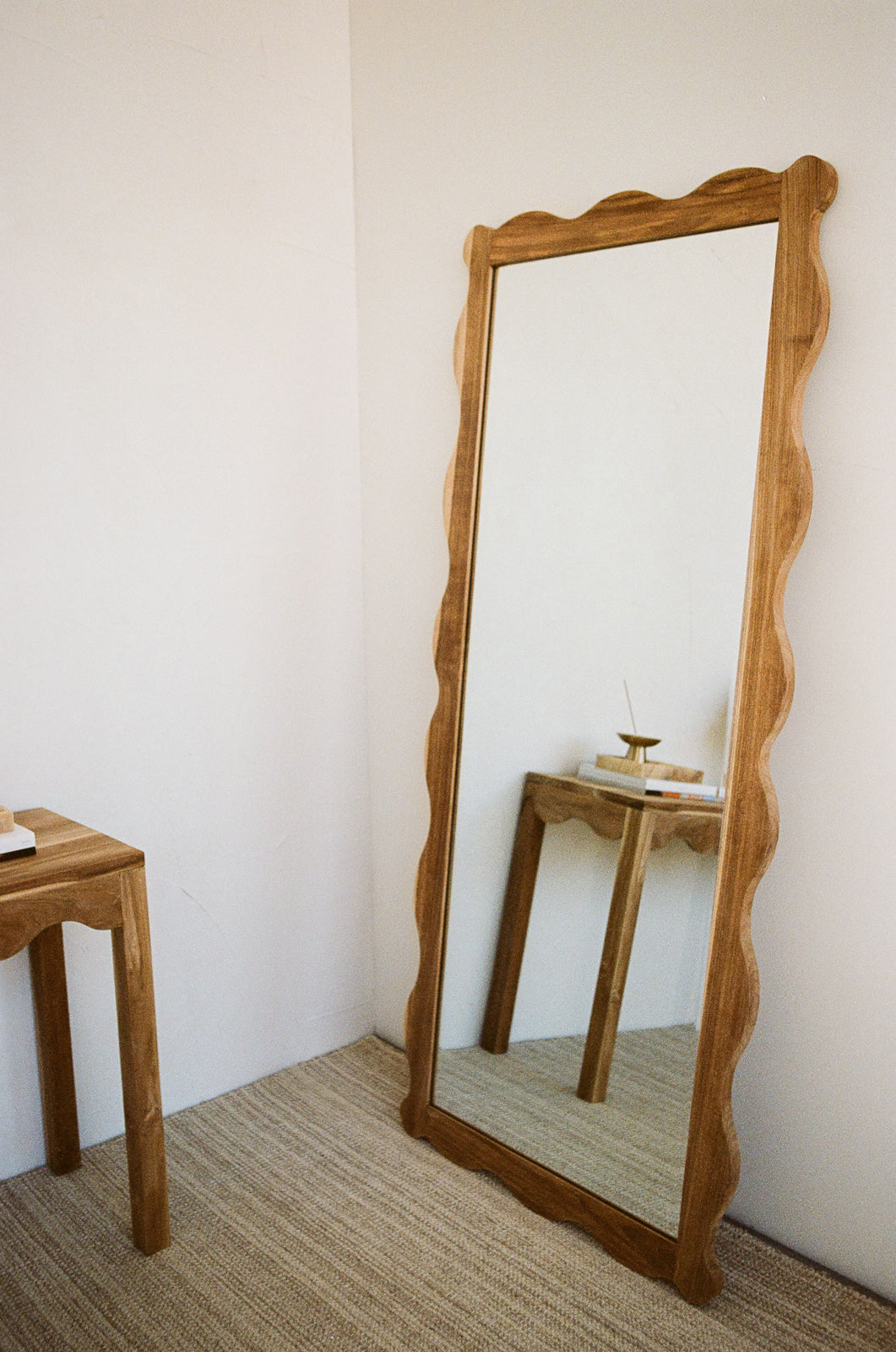 Aubrey Floor Mirror | Natural