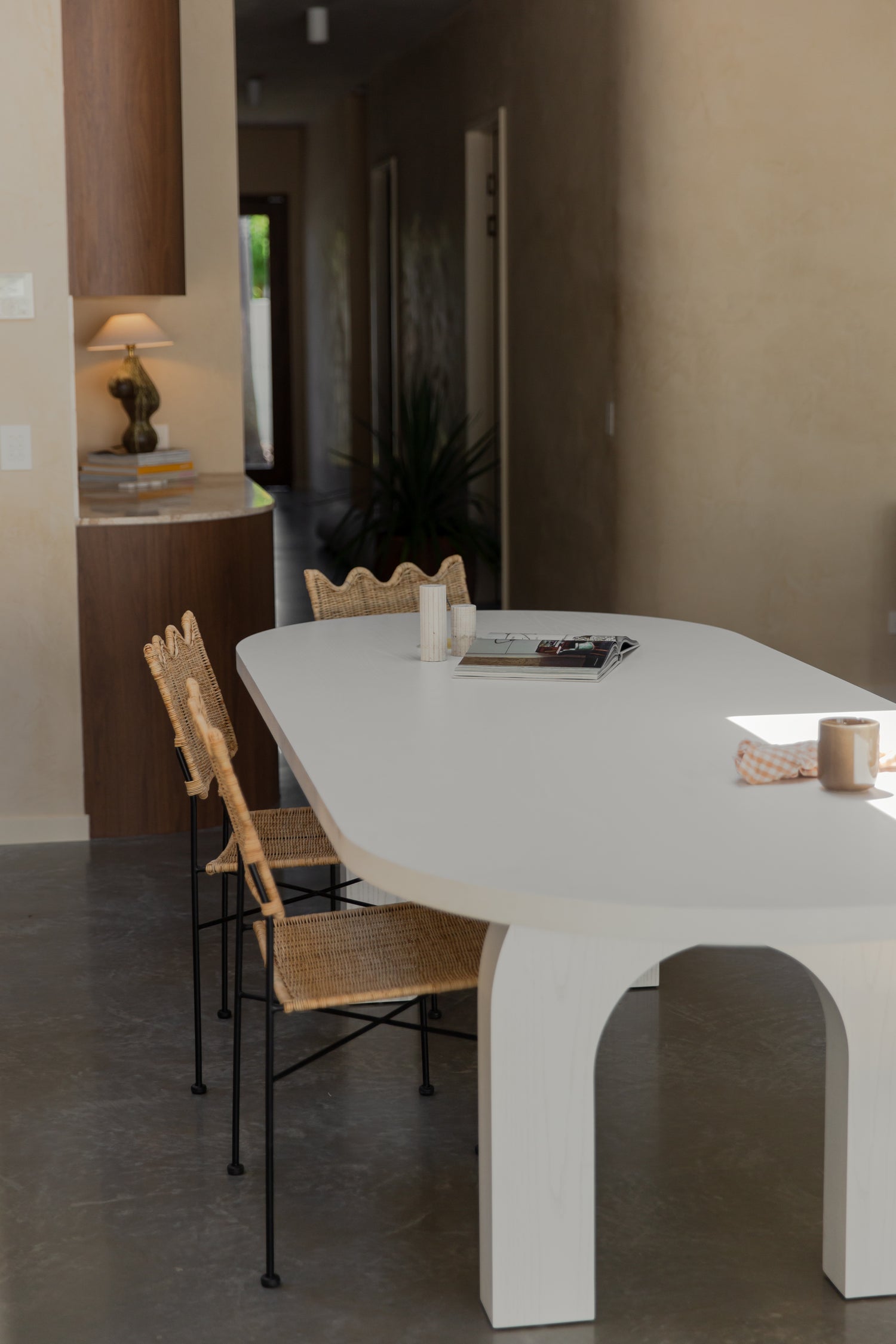 Hawk Spree Dining Table